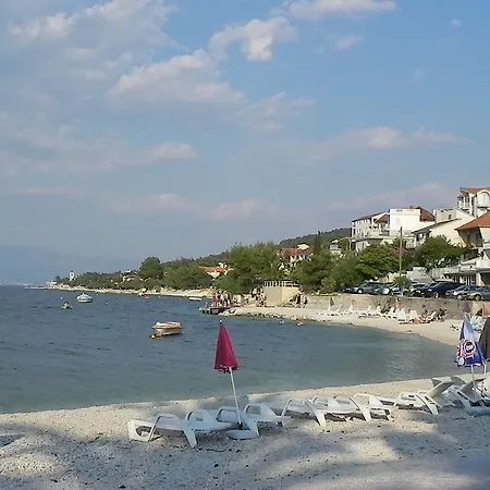 Apartmani Iva Апартаменты Трогир
